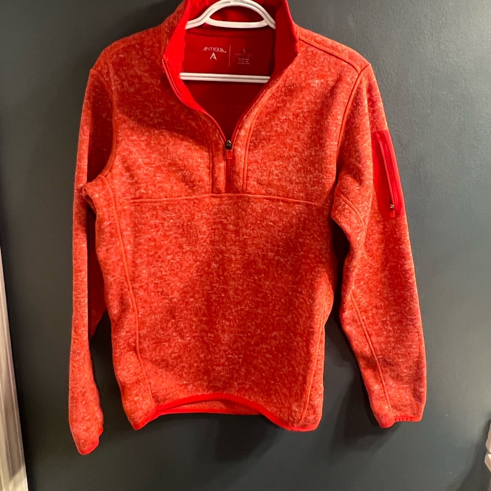 Antigua Sweatshirt